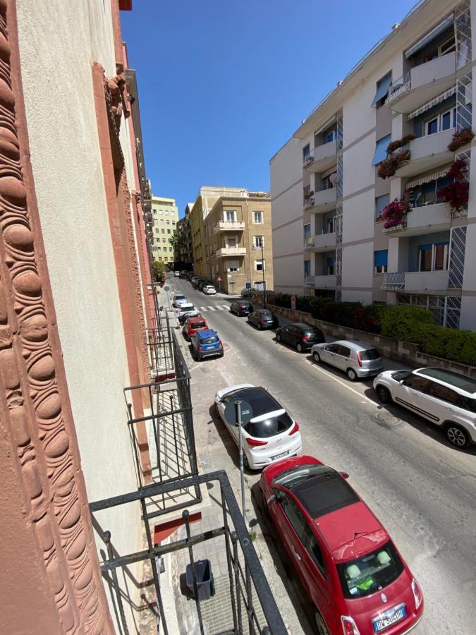 Appartamento vacanze Cagliari - via Lanusei Esterno foto